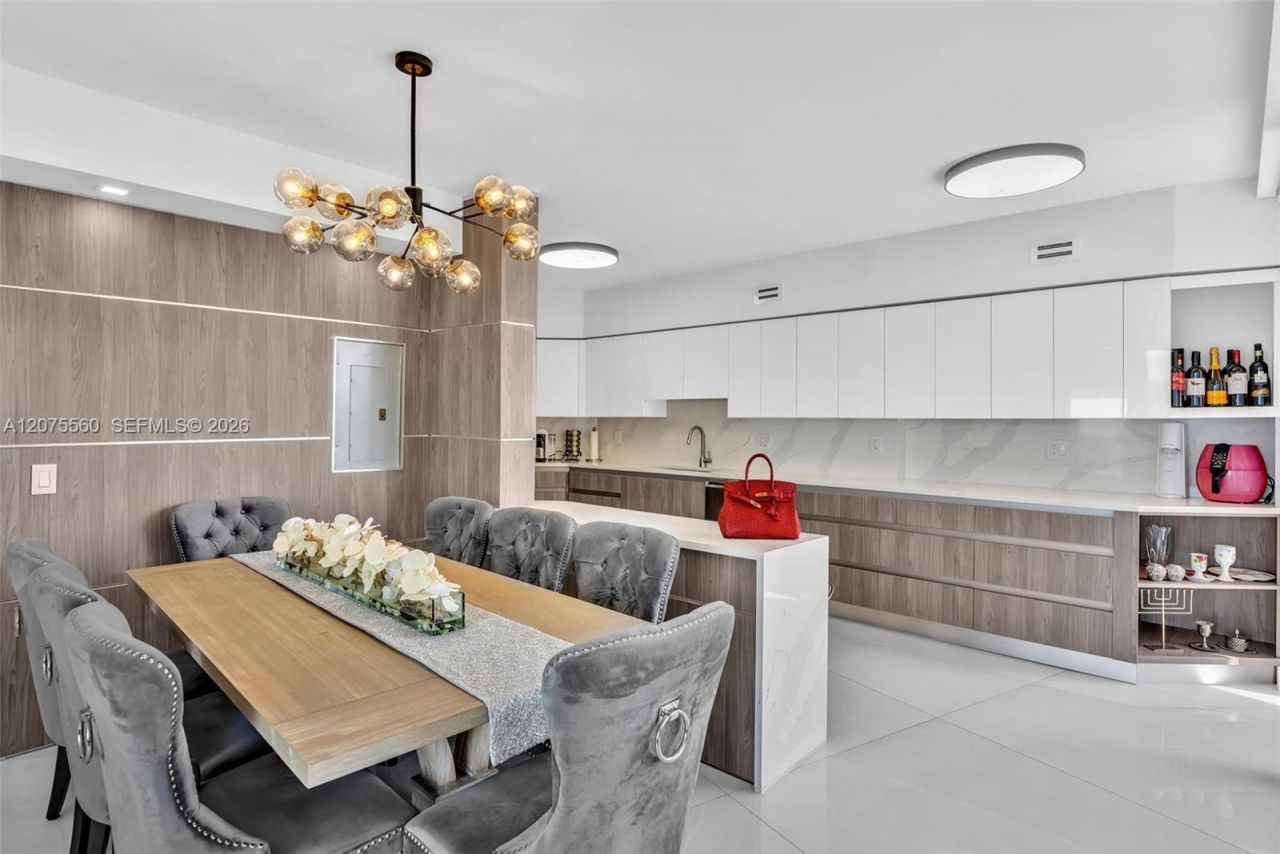 3370 Hidden Bay Dr, Unit 815, Aventura, FL 33180 Photo