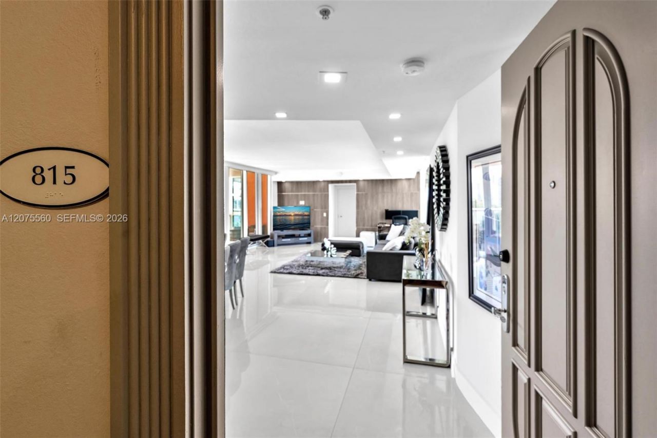 3370 Hidden Bay Dr, Unit 815, Aventura, FL 33180 Photo
