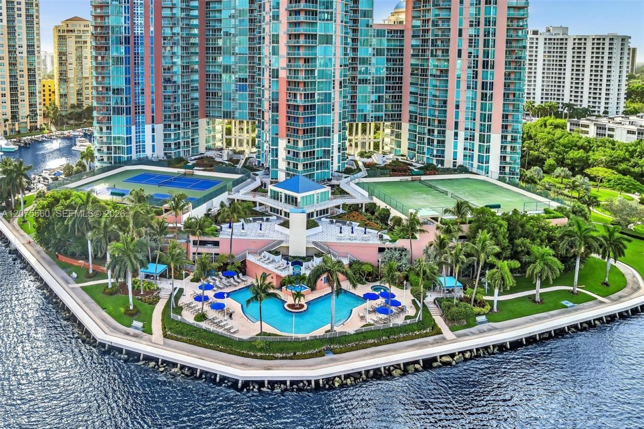 3370 Hidden Bay Dr, Unit 815, Aventura, FL 33180 Photo