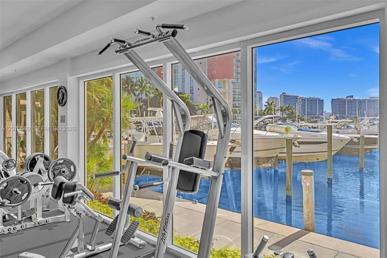 3370 Hidden Bay Dr, Unit 815, Aventura, FL 33180 Photo