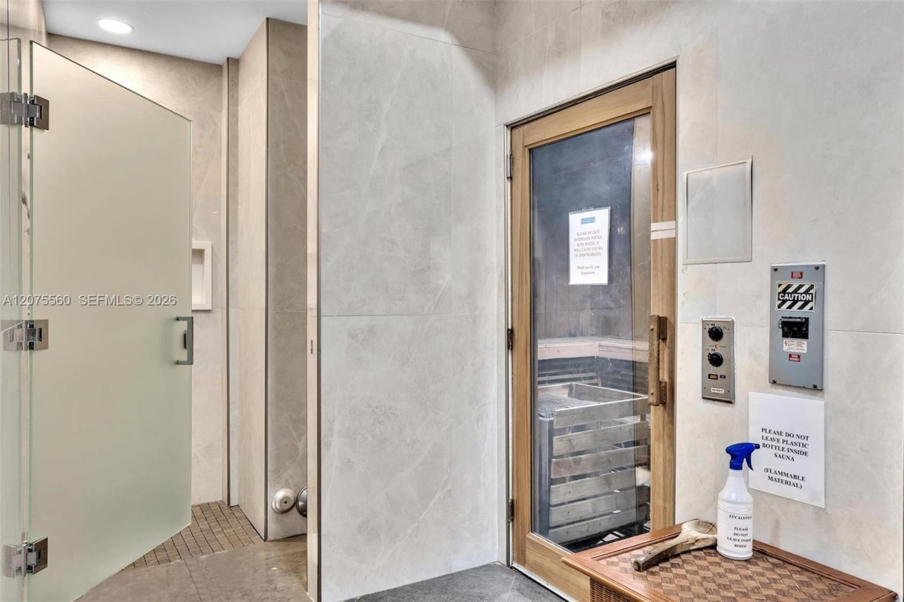 3370 Hidden Bay Dr, Unit 815, Aventura, FL 33180 Photo