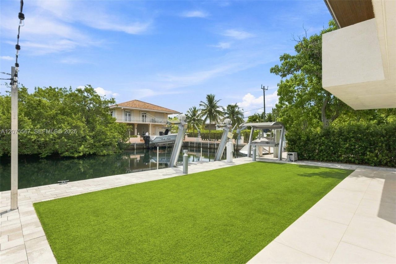 203 Gulfview Dr, Islamorada, FL 33036 Photo