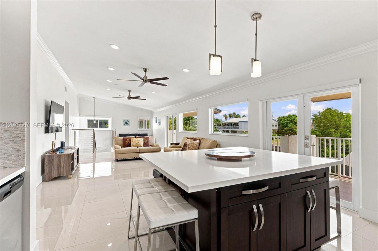 203 Gulfview Dr, Islamorada, FL 33036 Photo