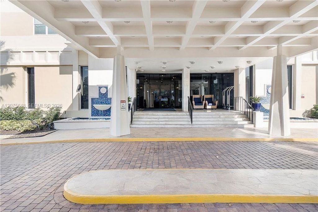 1900 S Ocean Blvd , Unit 14L, Lauderdale by the Sea, FL 33062 Photo
