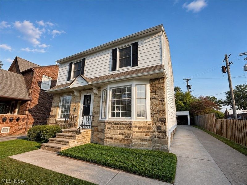4018 Bushnell Road , University Heights, OH 44118 Photo 2