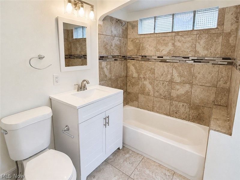 4018 Bushnell Road , University Heights, OH 44118 Photo 22