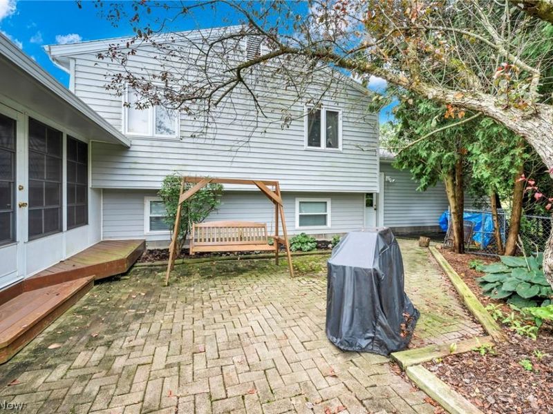 35460 Neff Road, Grafton, OH 44044 Photo 8