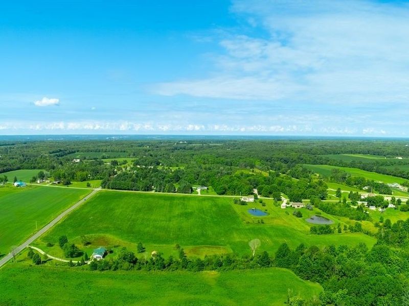 Chippewa Rd/Friendsville Rd. , Medina, OH 44256 Photo 4
