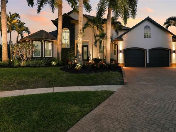 1045 Cottonwood CT , MARCO ISLAND, FL 34145