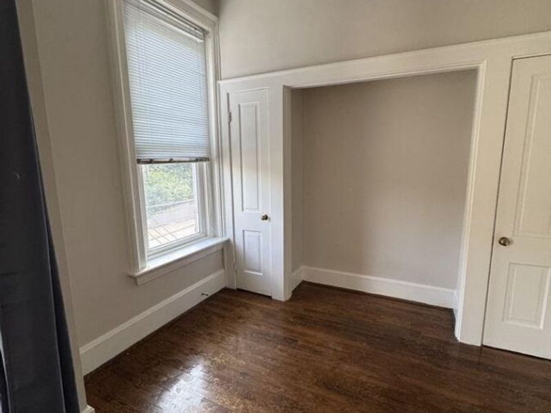 112 E Mcmillan Street, Cincinnati, OH 45219 Photo 9