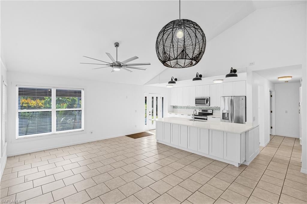 15064 Cloverdale Dr, Fort Myers, FL 33919 Photo