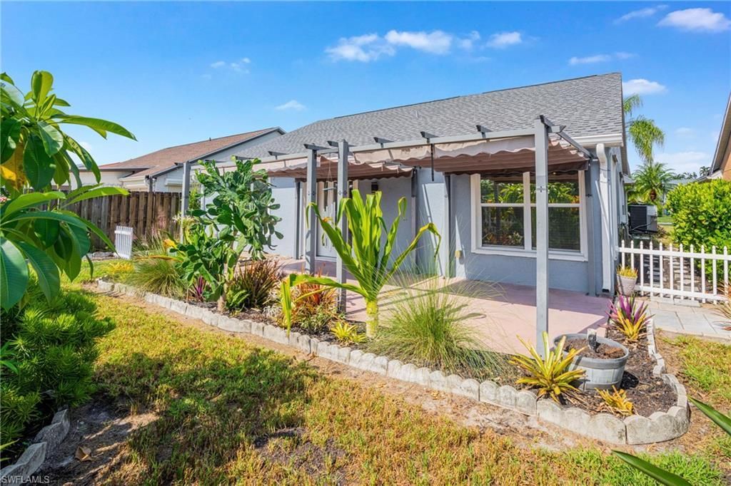 15064 Cloverdale Dr, Fort Myers, FL 33919 Photo