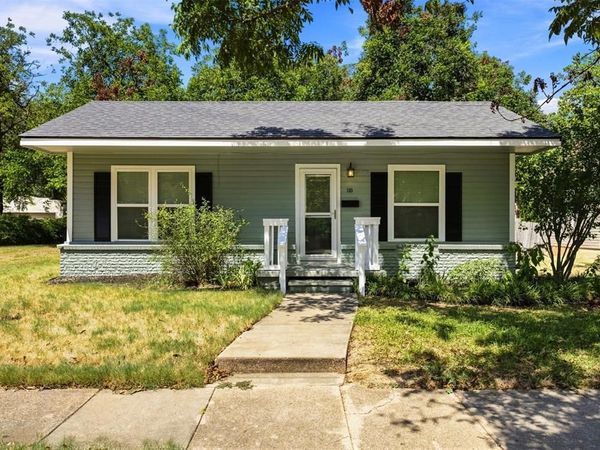 110 S Marable Street, West, TX 76691