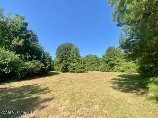 Chisholm Drive, Summit, MS 39666