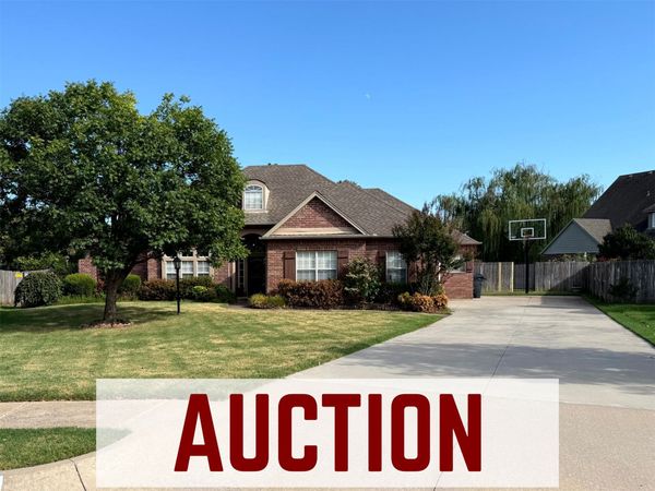 7136 E 82nd Street S, Tulsa, OK 74133