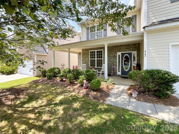 2702 Piersland Drive , Matthews, NC 28104