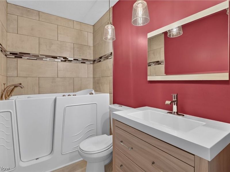 33066 Cedar Branch Circle, North Ridgeville, OH 44039 Photo 32