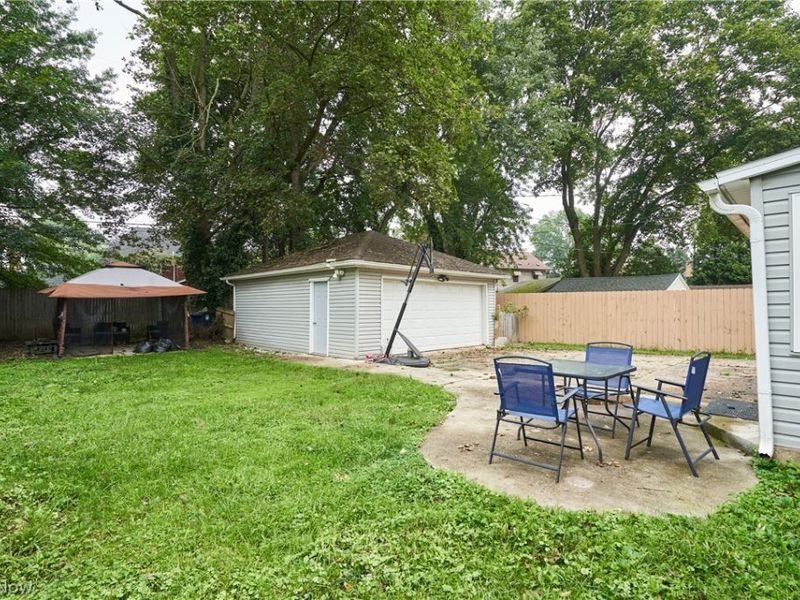 183 S Frank Boulevard, Akron, OH 44313 Photo 19