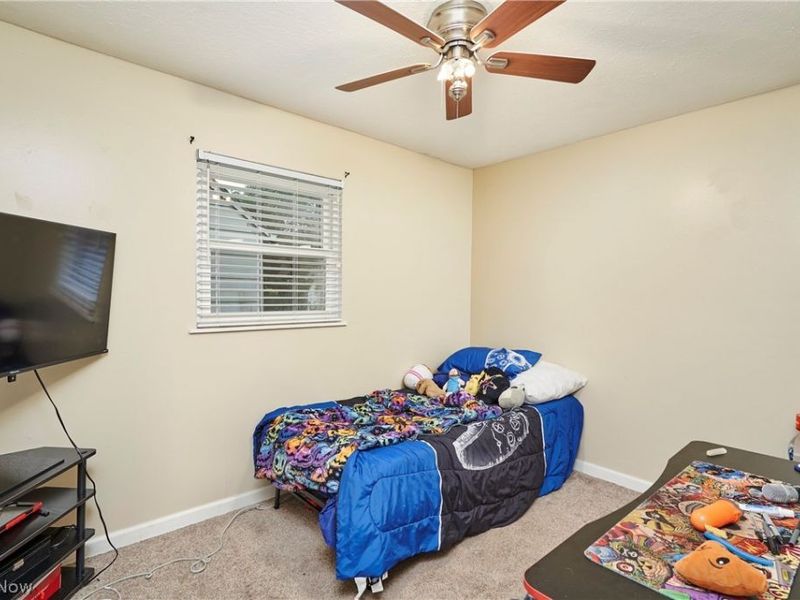 183 S Frank Boulevard, Akron, OH 44313 Photo 9