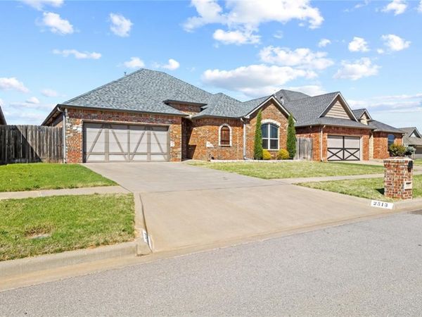 2513 Hayride Drive, Weatherford, OK 73096