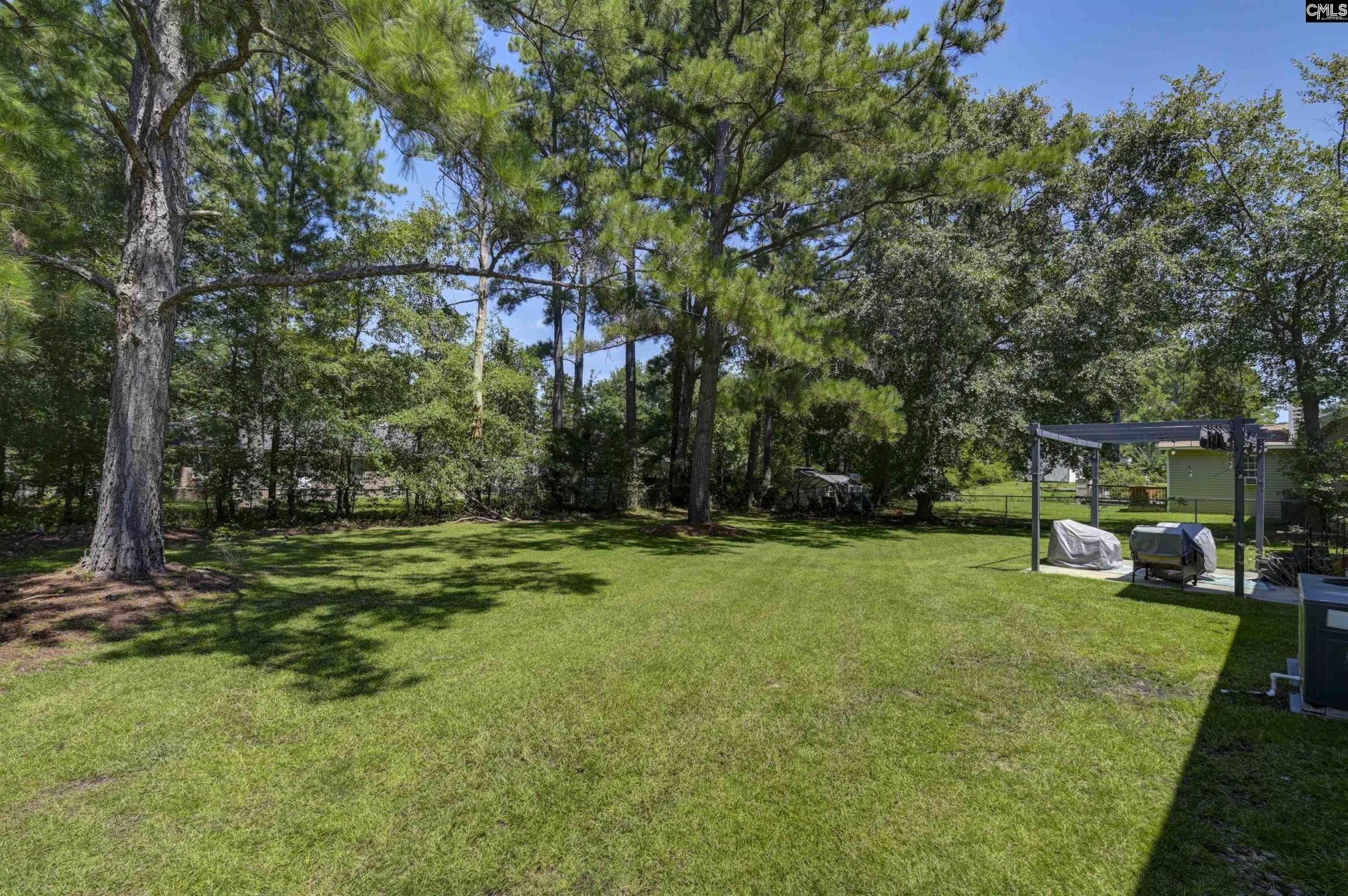 209 Sommerset Drive  Photo 29