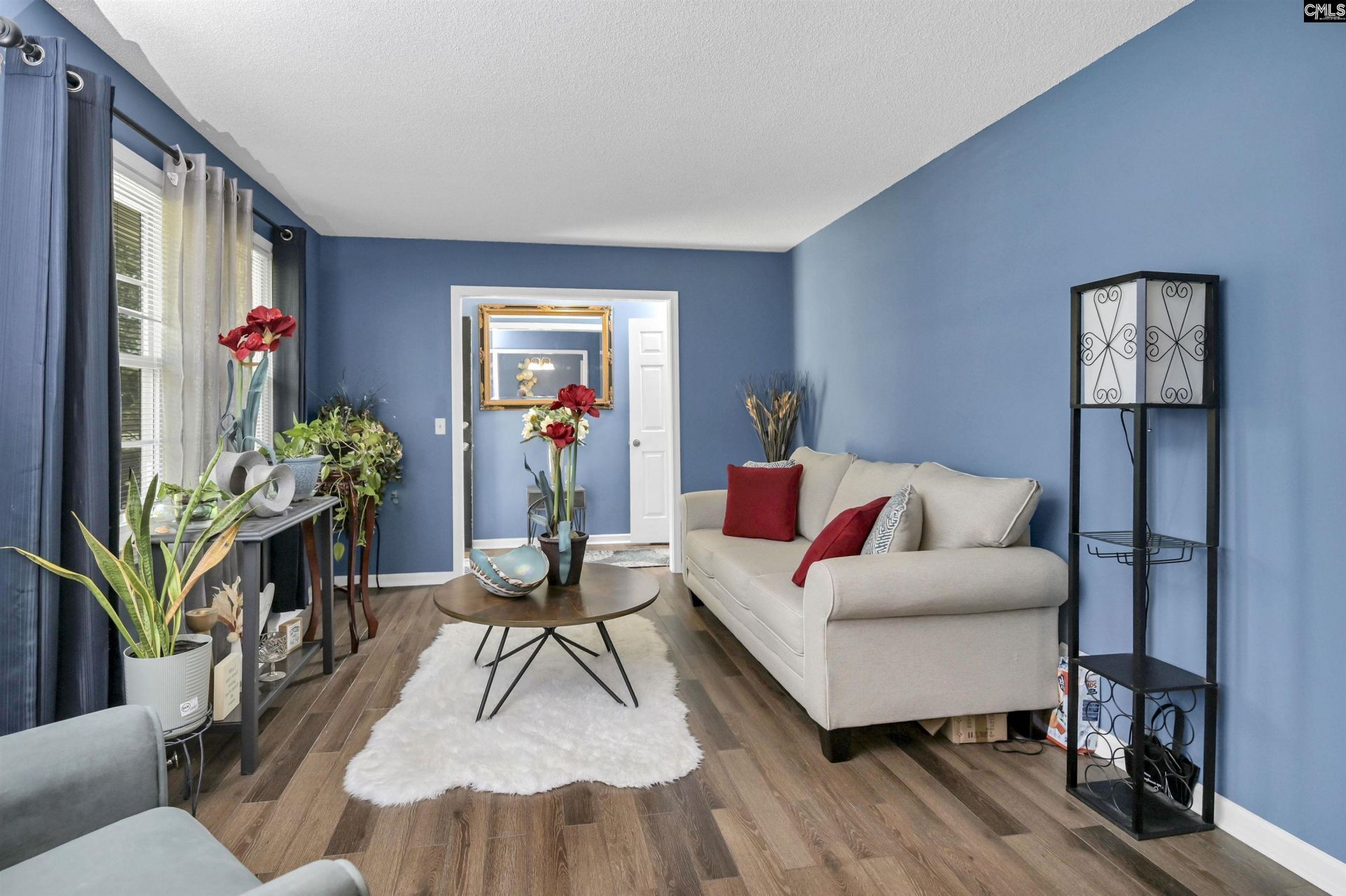 209 Sommerset Drive  Photo 7