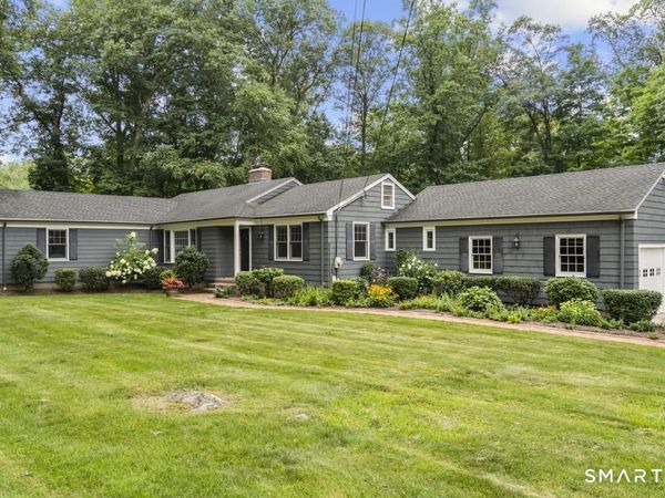 46 Peck Hill, Woodbridge, CT 06525
