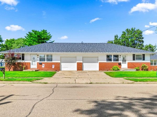 515-517 N TOWN Avenue, Princeville, IL 61559