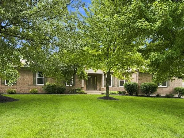 2338 Pointview Court, Lebanon, OH 45036