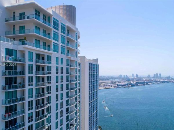 300 S Biscayne Blvd , Unit T-2207, Miami, FL 33131
