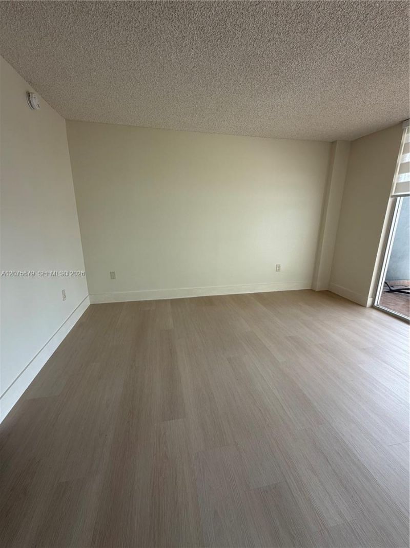 1800 NW 24th Ave , Unit 220, Miami, FL 33125 Photo