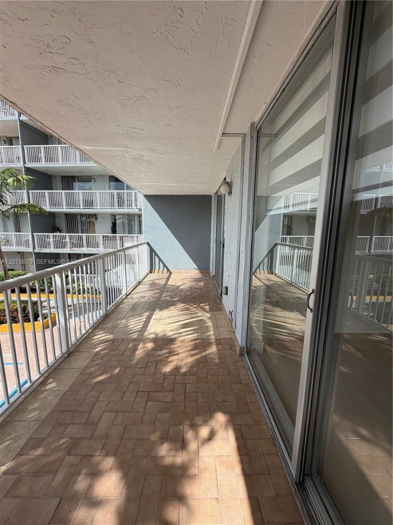 1800 NW 24th Ave , Unit 220, Miami, FL 33125 Photo