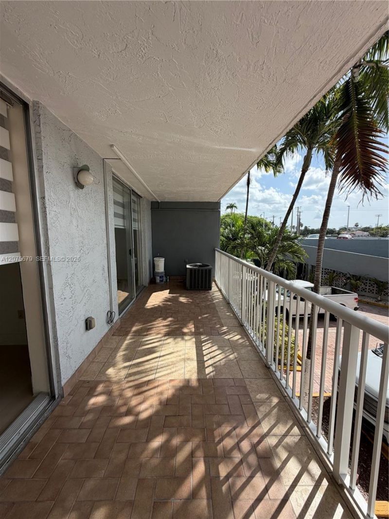 1800 NW 24th Ave , Unit 220, Miami, FL 33125 Photo