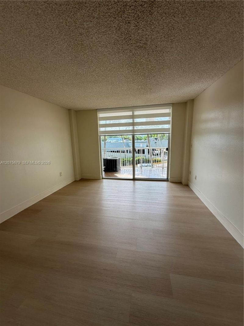 1800 NW 24th Ave , Unit 220, Miami, FL 33125 Photo