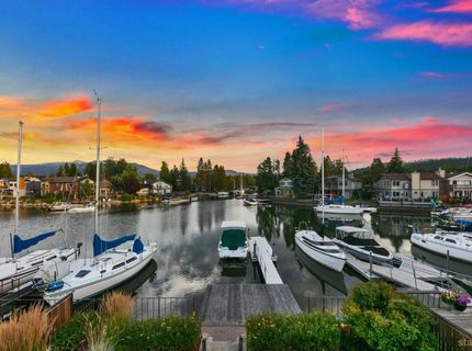 443 Christie Drive, South Lake Tahoe, CA 96150 Photo