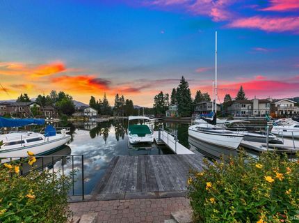 443 Christie Drive, South Lake Tahoe, CA 96150 Photo