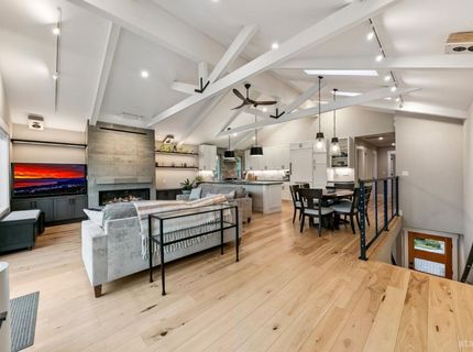 443 Christie Drive, South Lake Tahoe, CA 96150 Photo