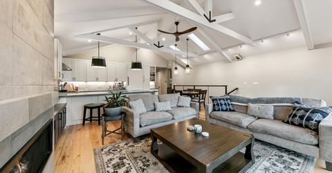 443 Christie Drive, South Lake Tahoe, CA 96150 Photo