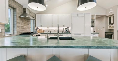 443 Christie Drive, South Lake Tahoe, CA 96150 Photo