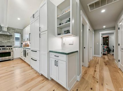 443 Christie Drive, South Lake Tahoe, CA 96150 Photo
