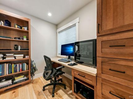443 Christie Drive, South Lake Tahoe, CA 96150 Photo