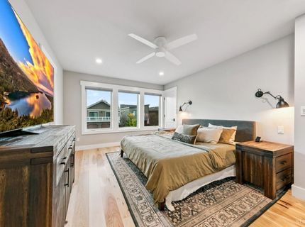 443 Christie Drive, South Lake Tahoe, CA 96150 Photo