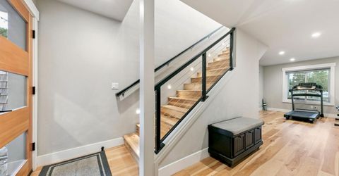 443 Christie Drive, South Lake Tahoe, CA 96150 Photo