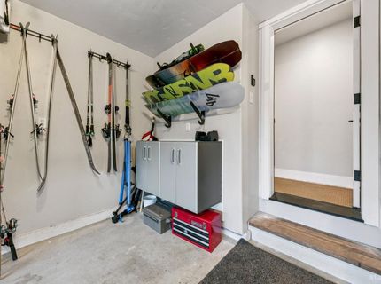 443 Christie Drive, South Lake Tahoe, CA 96150 Photo