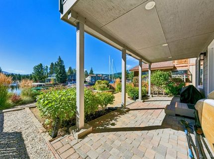 443 Christie Drive, South Lake Tahoe, CA 96150 Photo