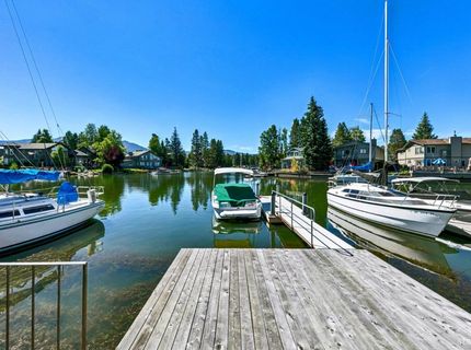443 Christie Drive, South Lake Tahoe, CA 96150 Photo