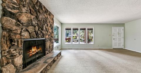 2934 Nevada Avenue, South Lake Tahoe, CA 96150 Photo