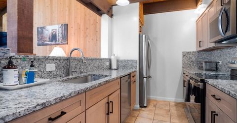 3535 Lake Tahoe Boulevard, Unit 605, South Lake Tahoe, CA 96150 Photo
