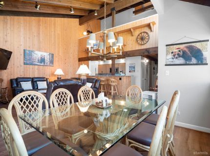 3535 Lake Tahoe Boulevard, Unit 605, South Lake Tahoe, CA 96150 Photo