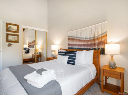 3535 Lake Tahoe Boulevard, Unit 605, South Lake Tahoe, CA 96150 Photo